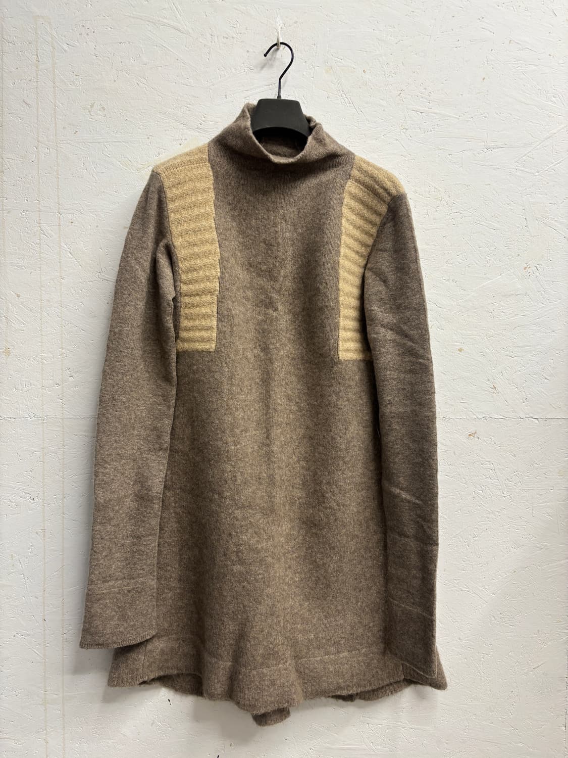 릭오웬스 니트 MASTODON 16 F/W 베이지  상품이미지1