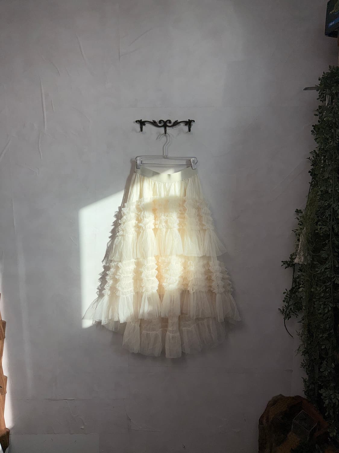 Ivory frill layered unbal sheer tutu sk 상품이미지1