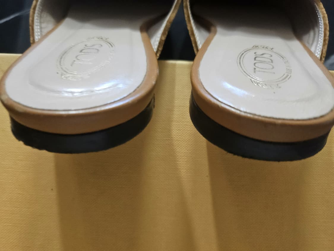 TOD'S 토즈 벨벳 블로퍼 뮬 상품이미지5