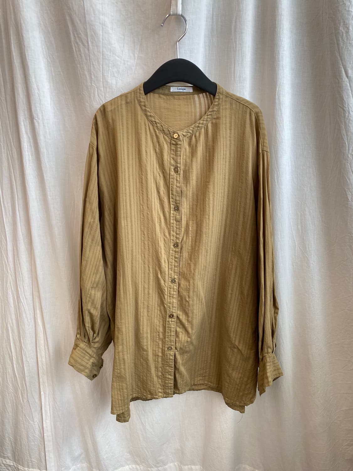 LUTIQUE 카키 스트라이프 오버핏블라우스(F) 상품이미지2