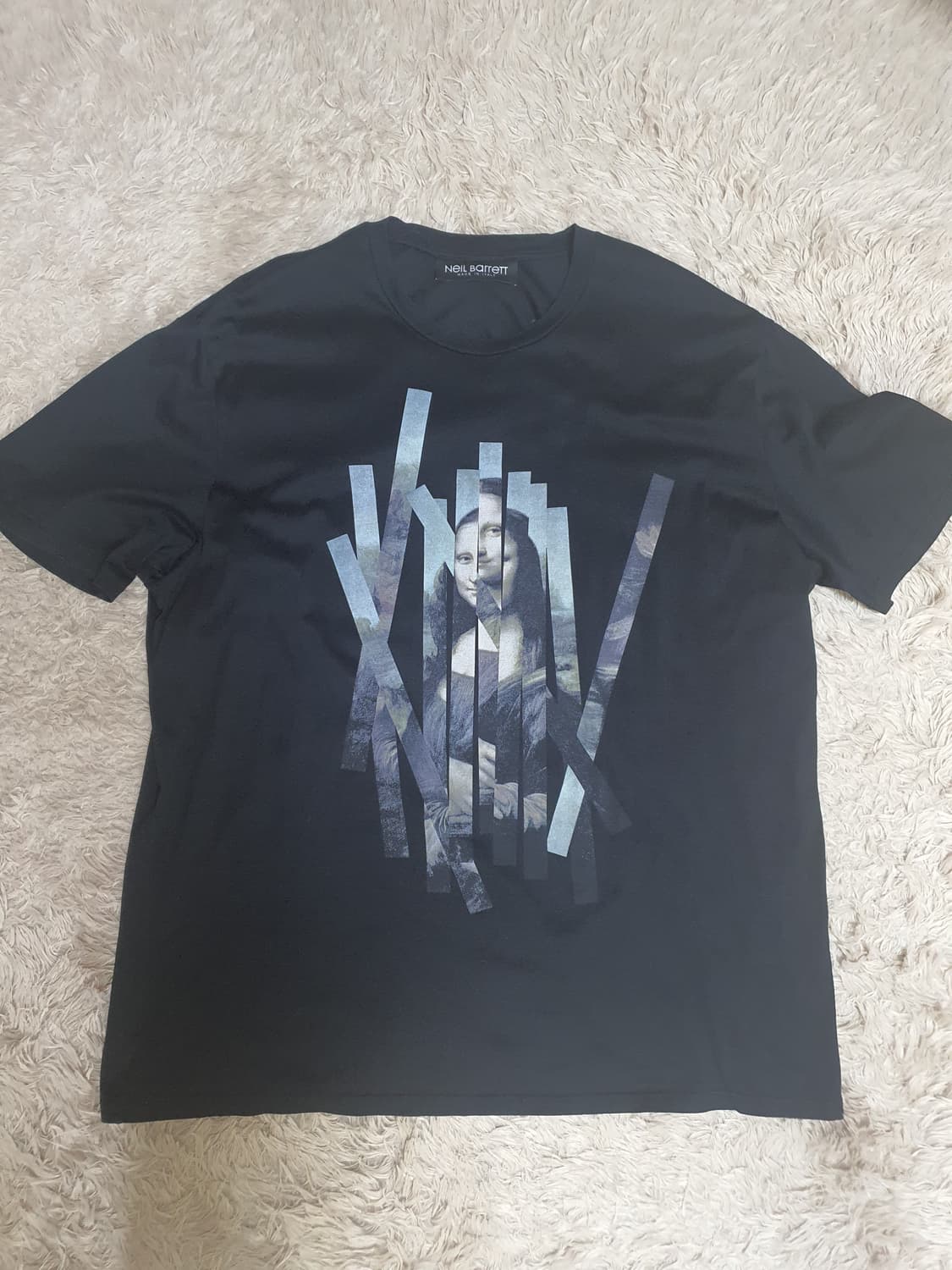 닐바렛 모나리자 컷팅 반팔 티 사이즈 105 상품이미지1