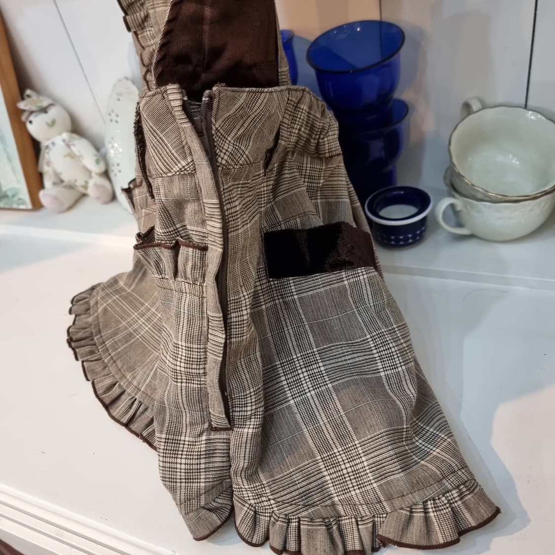 Tralala 트랄라라 클래식 체크 프릴 오버롤 쇼츠 상품이미지5