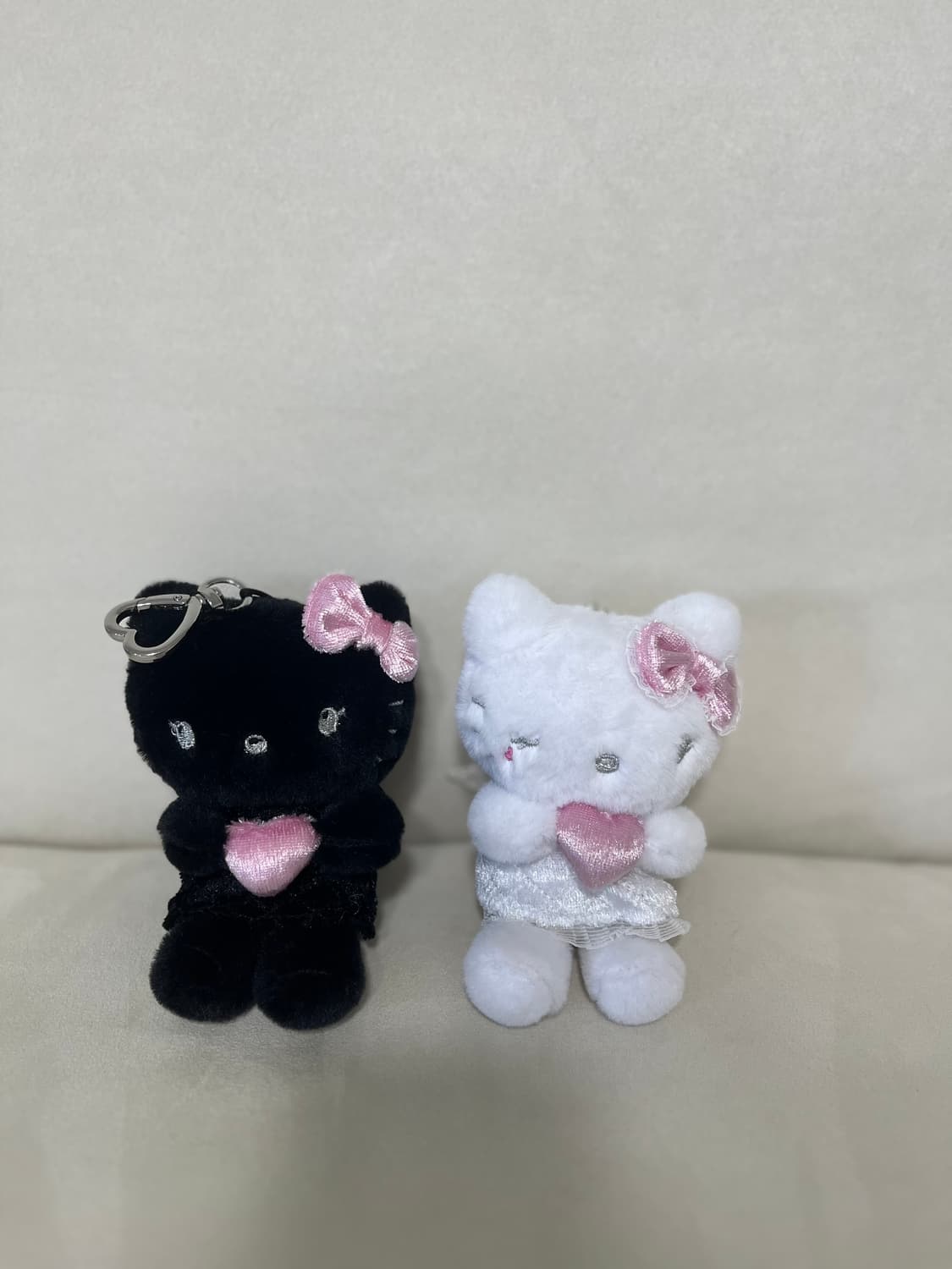 (새제품) 필리밀리 헬로키티 천사 악마 키링 상품이미지1