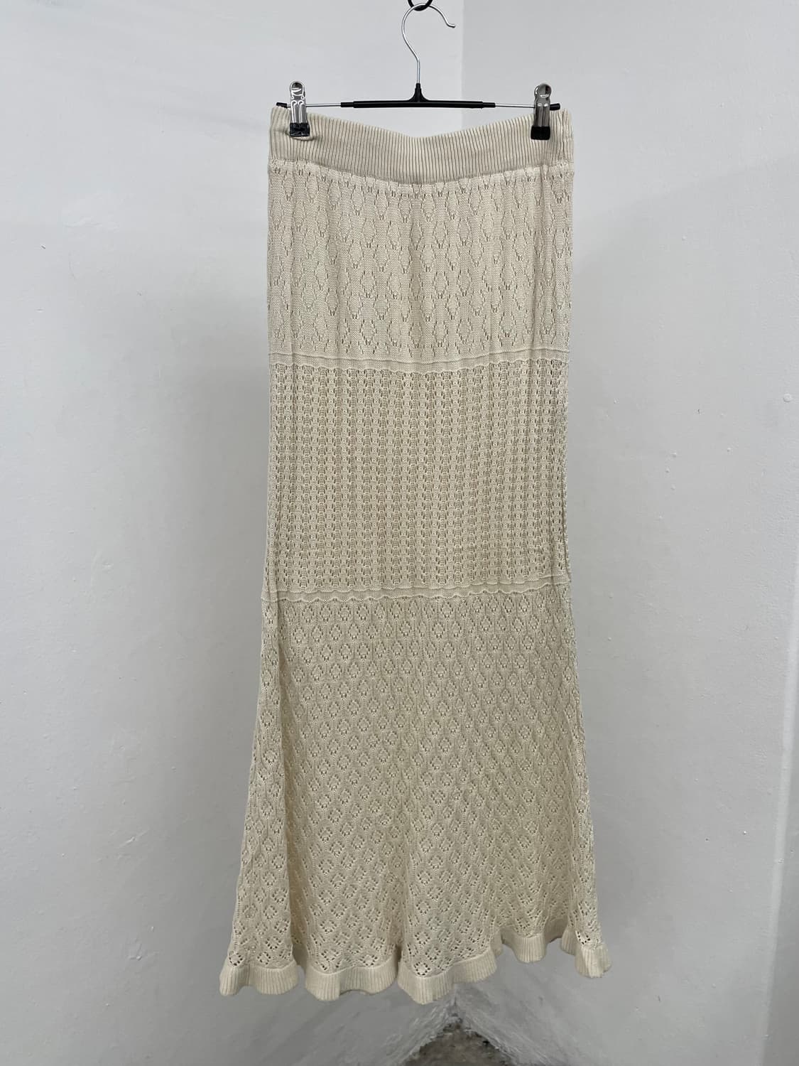 아이보리 니트 짜임 롱 스커트 상품이미지5