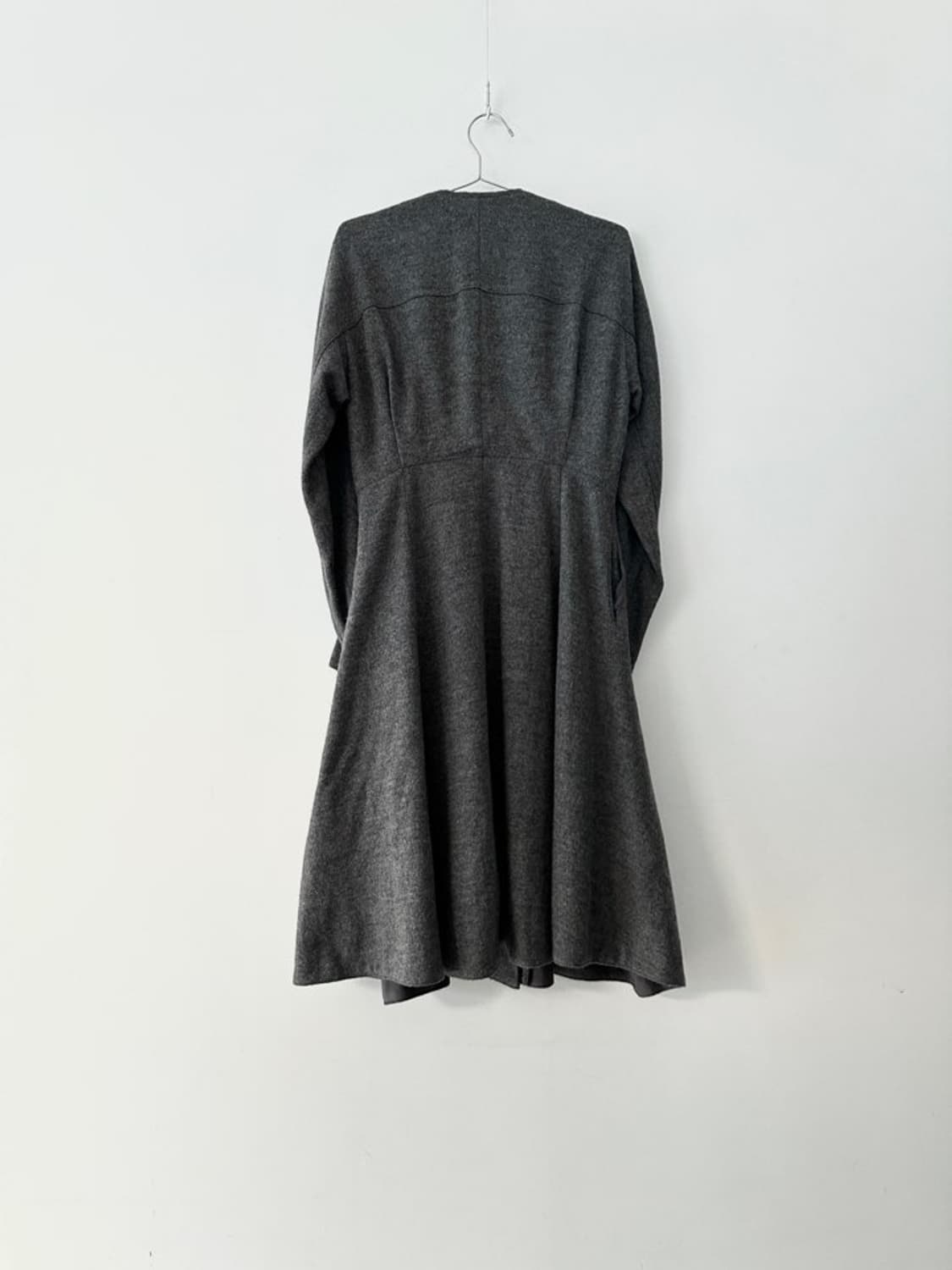 TIME pintuck flare ops / grey 상품이미지5