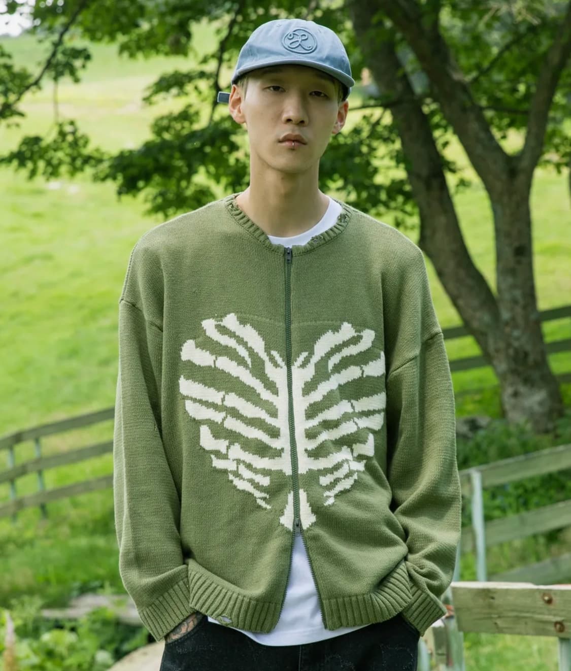 엑스톤즈 스켈레톤 XTK037 보운 니트 집업 (KHAKI) 상품이미지1