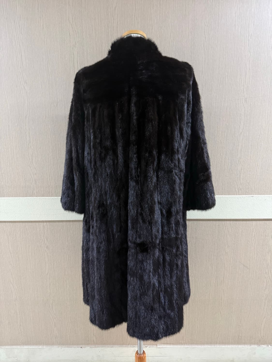 EMBA 풀스킨 롱 밍크코트 상품이미지2