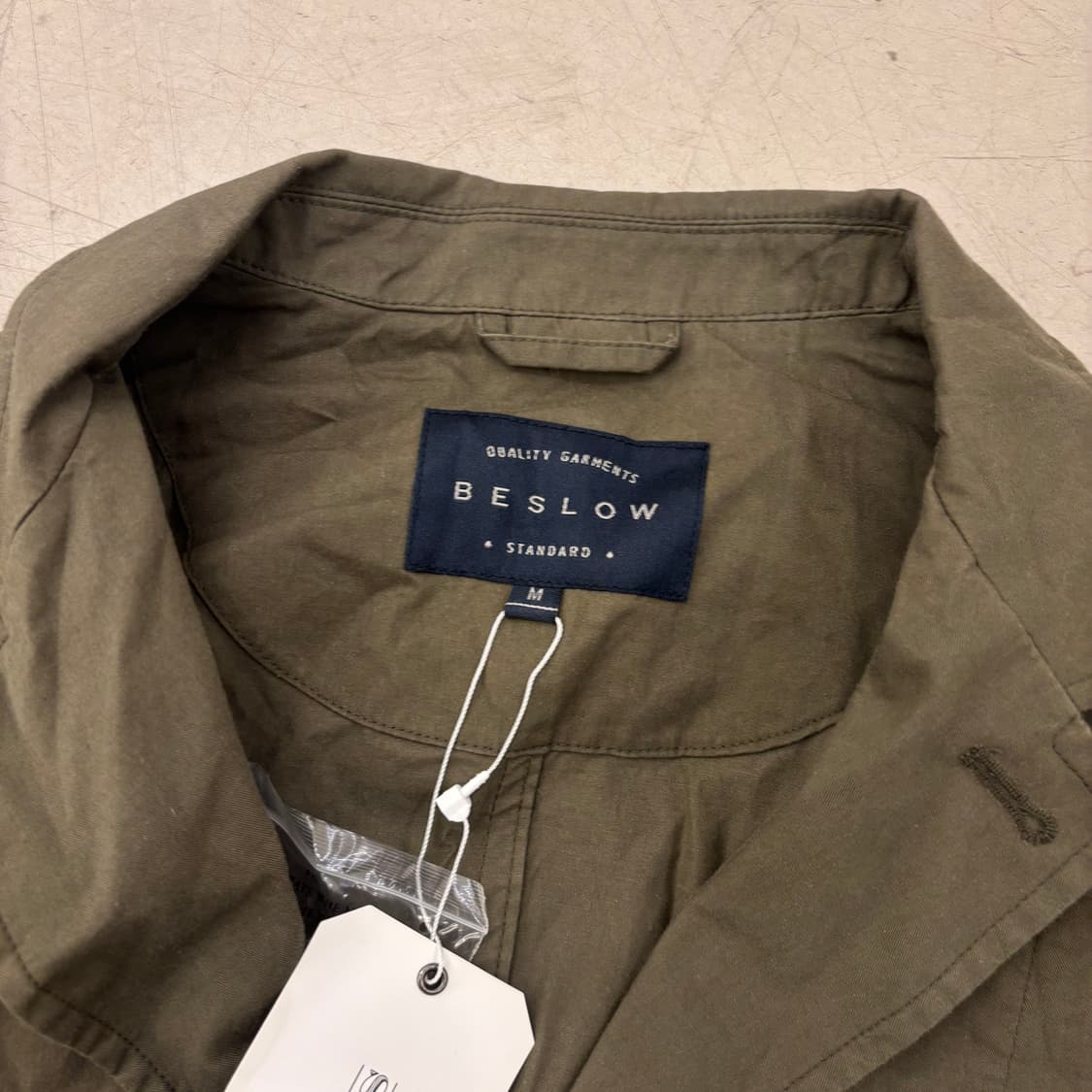 비슬로우 카키 투버튼 코튼 블레이저 상품이미지3