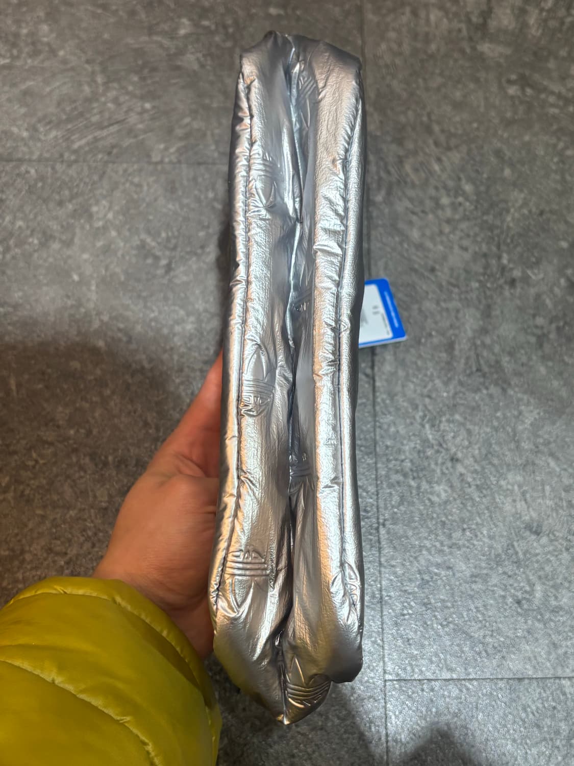 아디다스 퍼피 새틴 숄더백 가방 새상품 상품이미지5