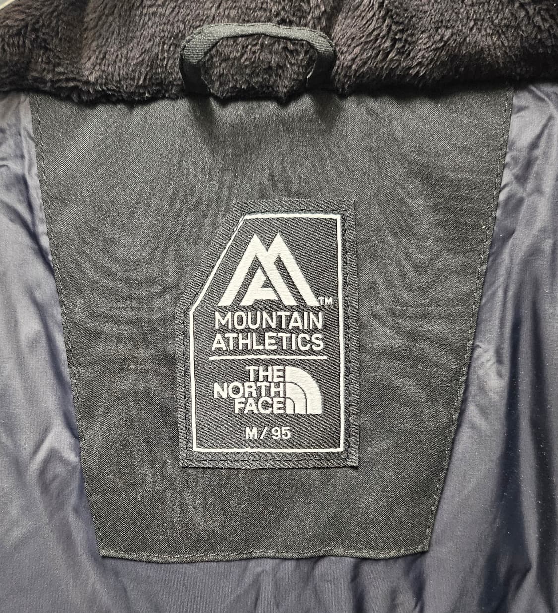 (95~100)M 노스페이스 화이트라벨 익스플로링 [블랙] 구스다운롱패딩 상품이미지2