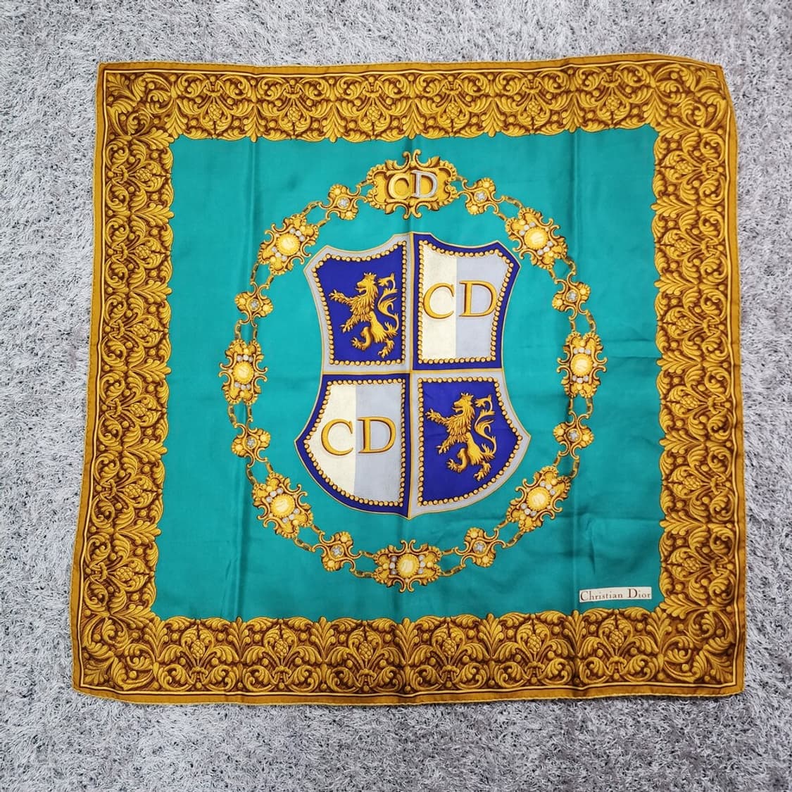 디올 실크 스카프 상품이미지1