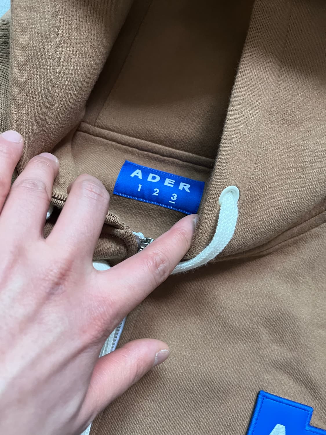 3) 17f/w 아더에러 후드 집업 상품이미지2