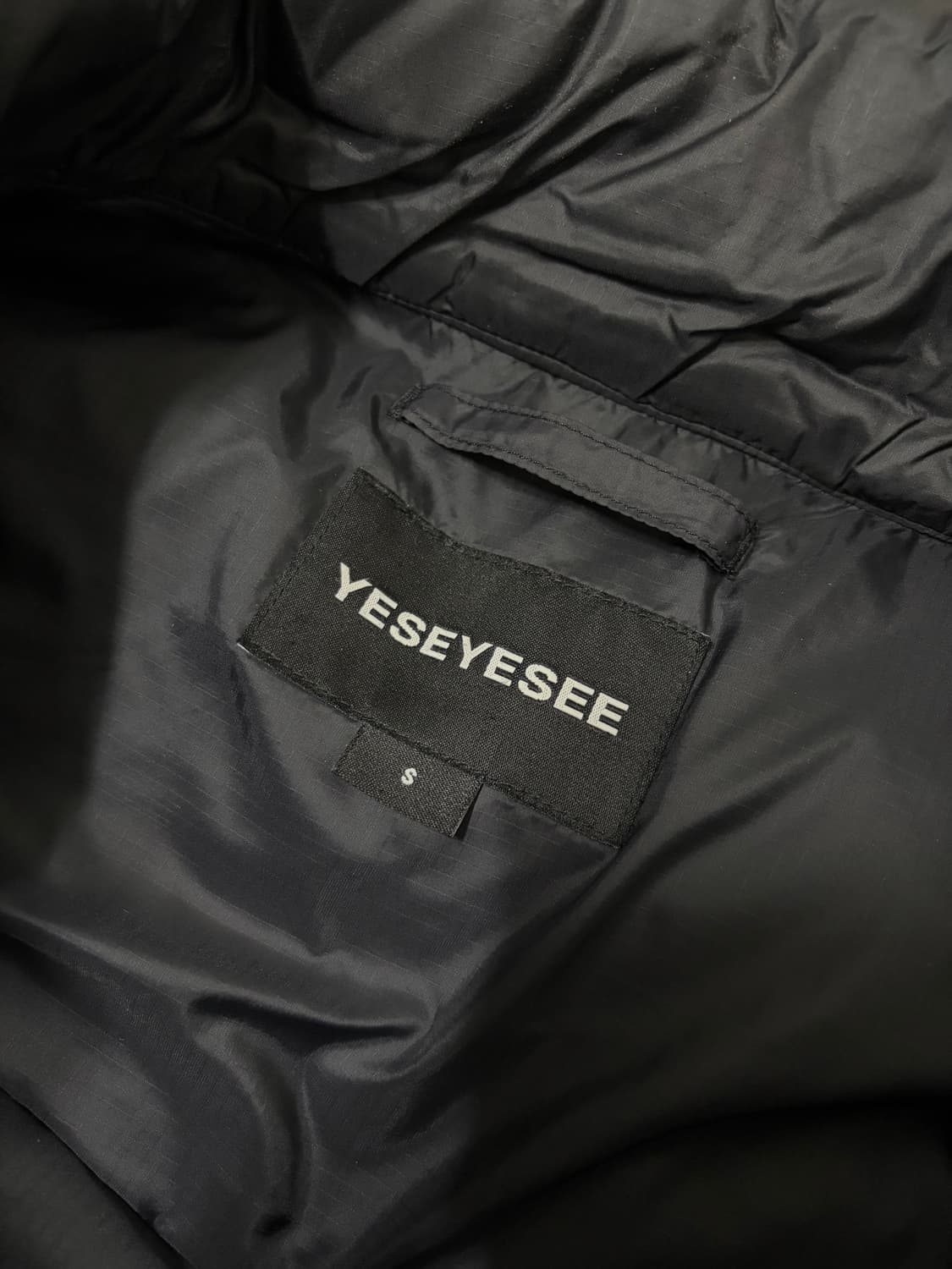 yeseyesee 예스아이씨 후드 다운 패딩 s 상품이미지7