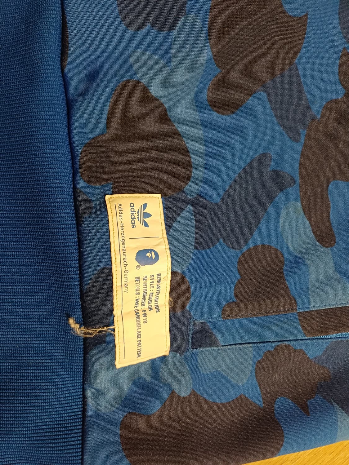 아디다스 베이프 트랙탑 xl 상품이미지2