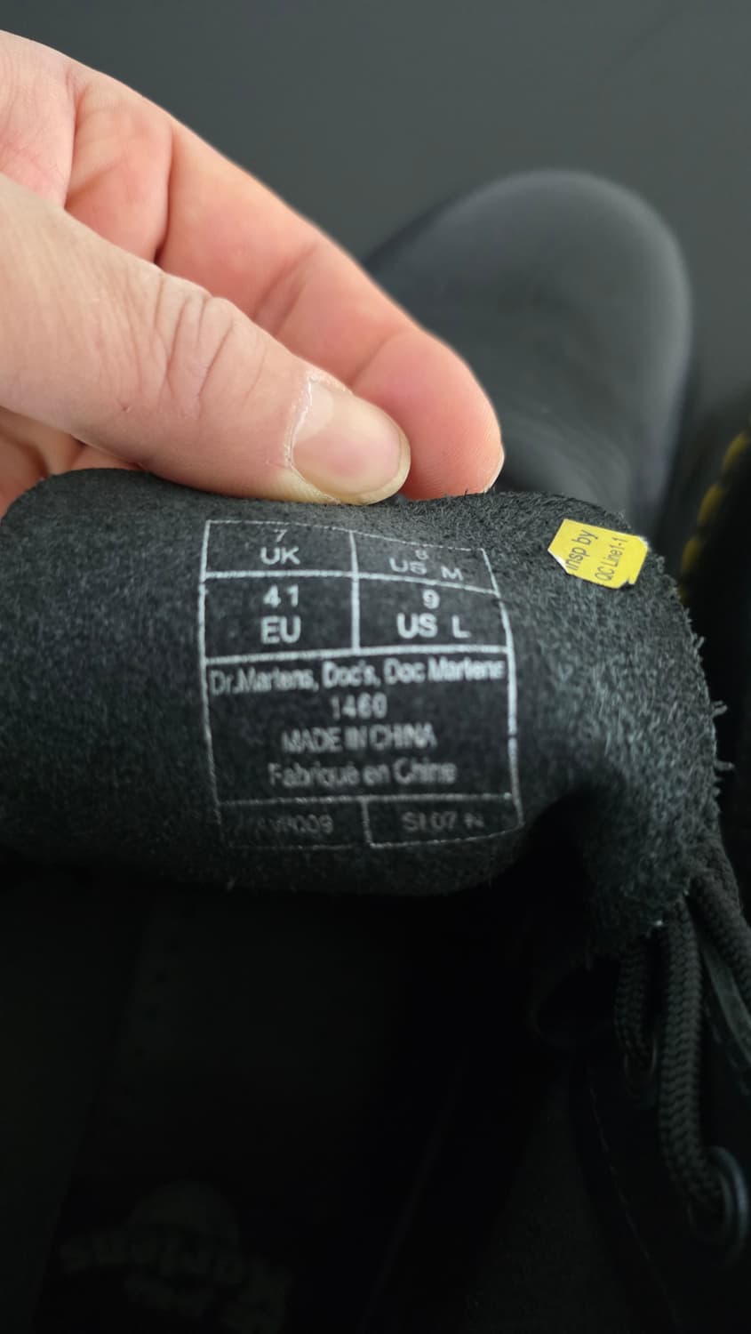 닥터마틴 1460 블랙 8홀 워커 UK41 상품이미지7