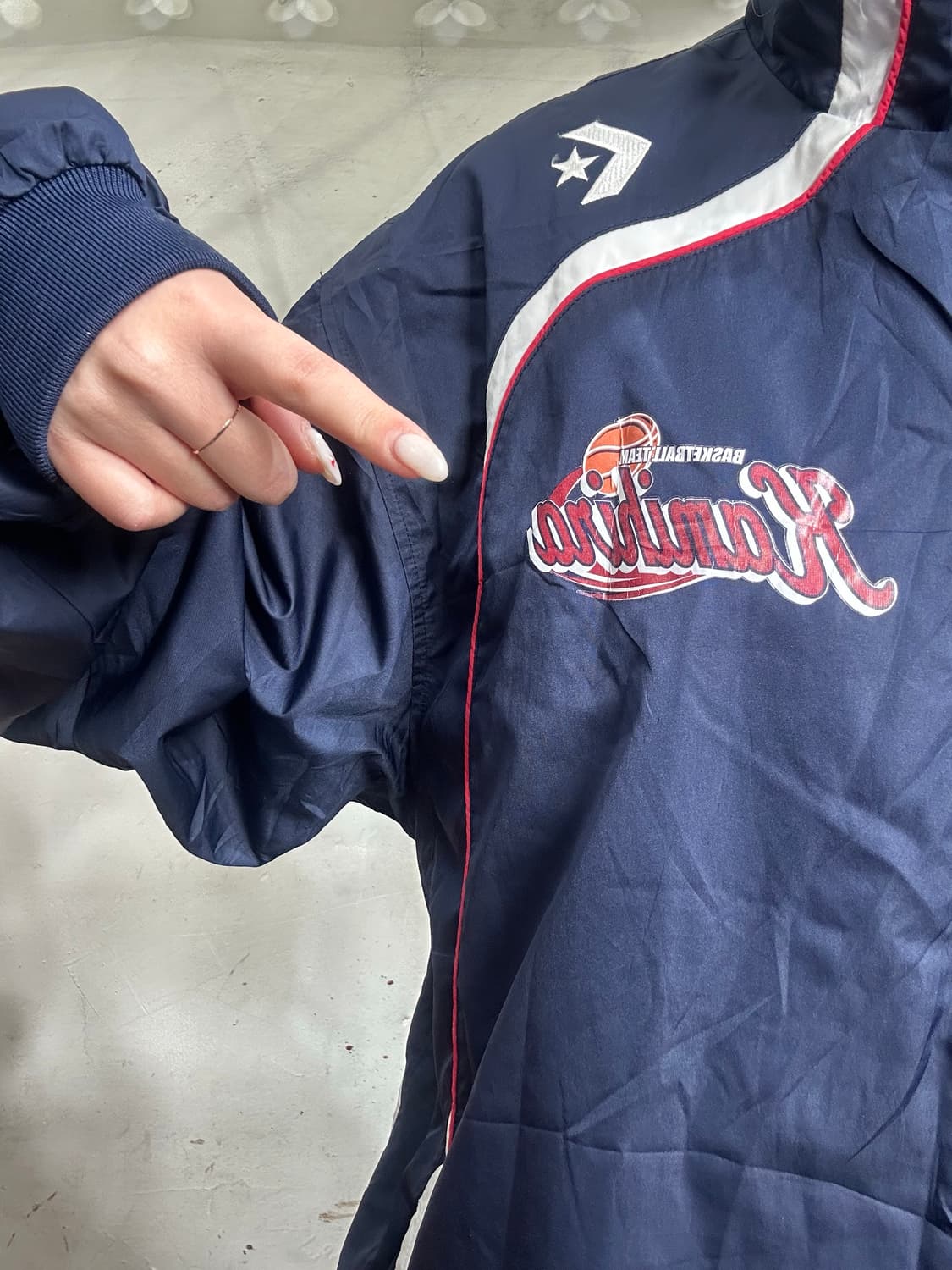 컨버스 일본판 네이비 화이트 오버핏 바람막이 트랙 자켓 L 상품이미지4
