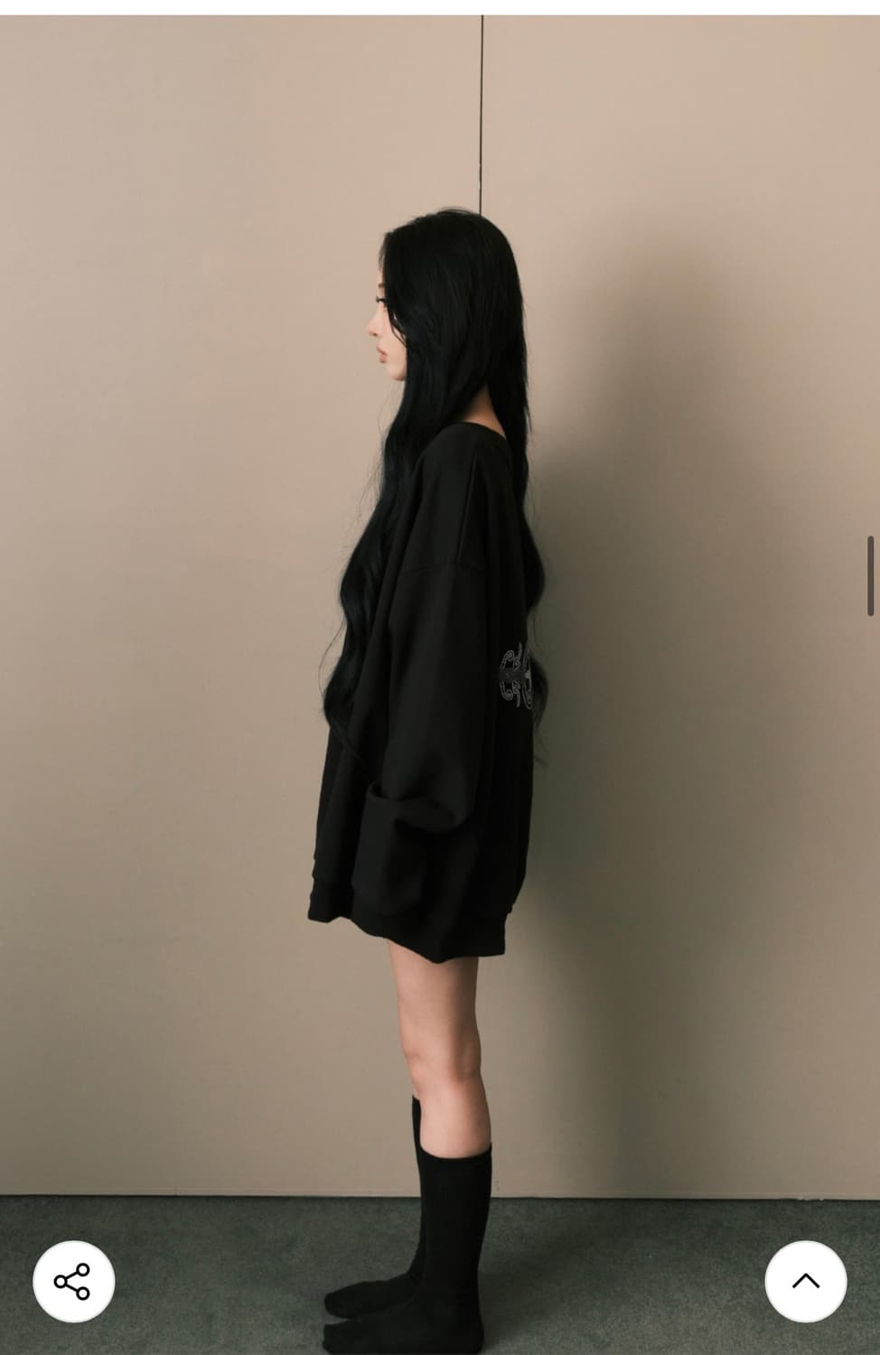 seiie 세이에 원숄더 맨투맨 Twinkle Off shoulder 상품이미지4