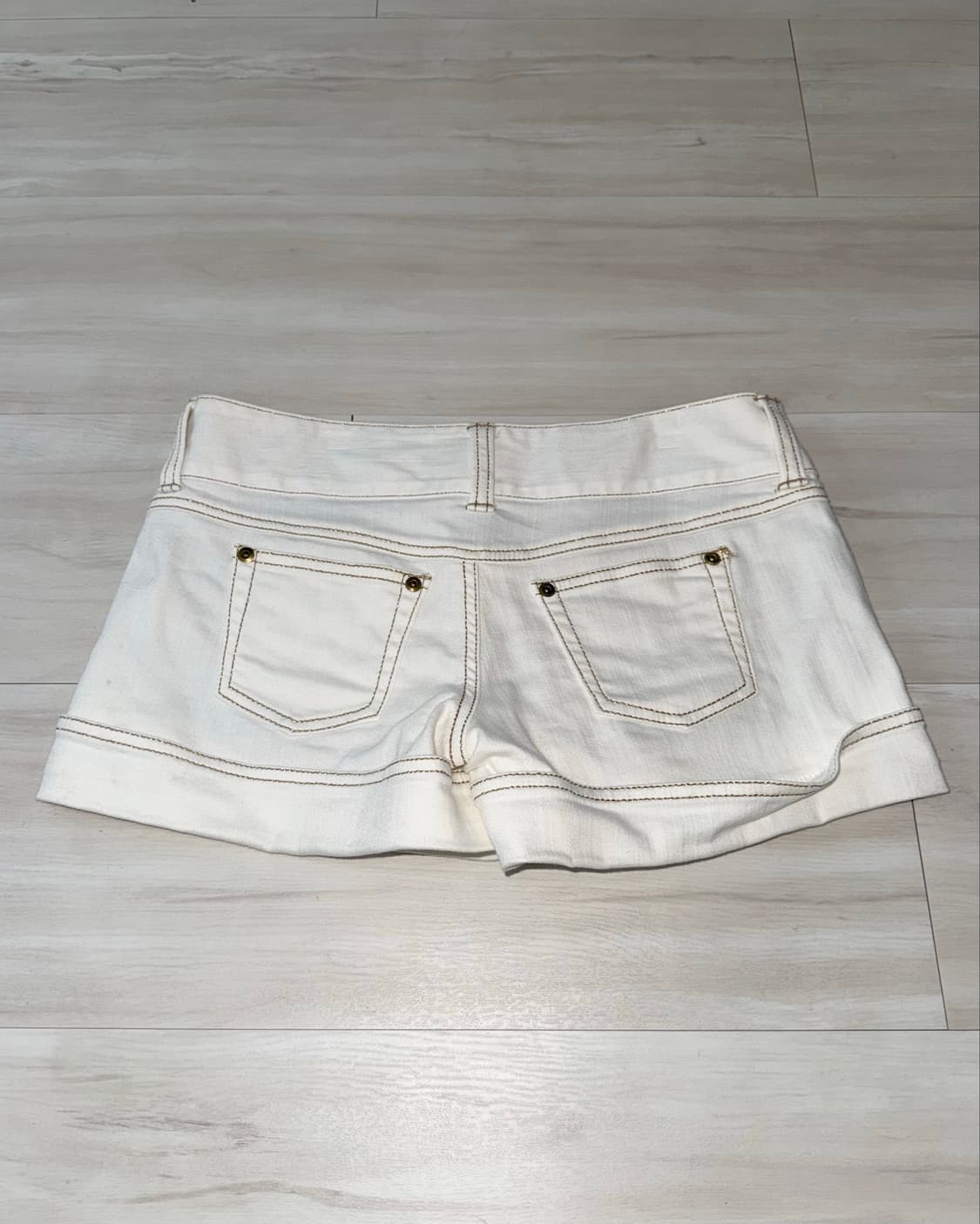 Tommy Hilfiger White Shorts 상품이미지10
