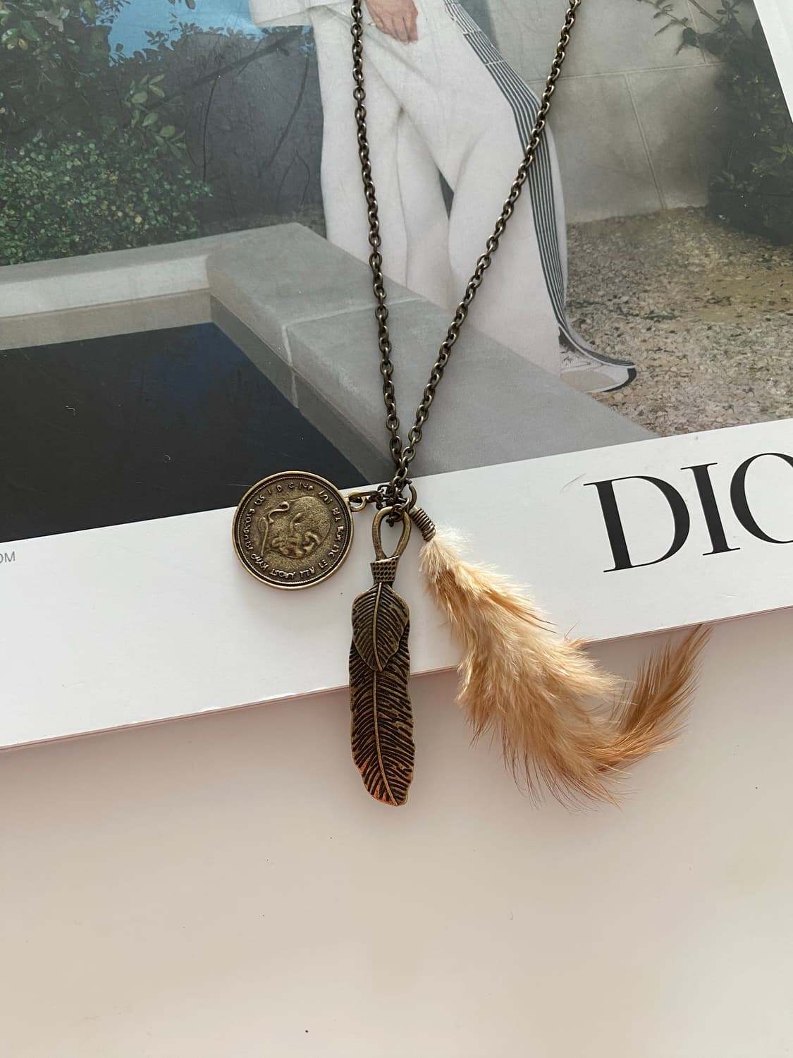 빈티지 y2k 깃털 코인 목걸이 상품이미지1