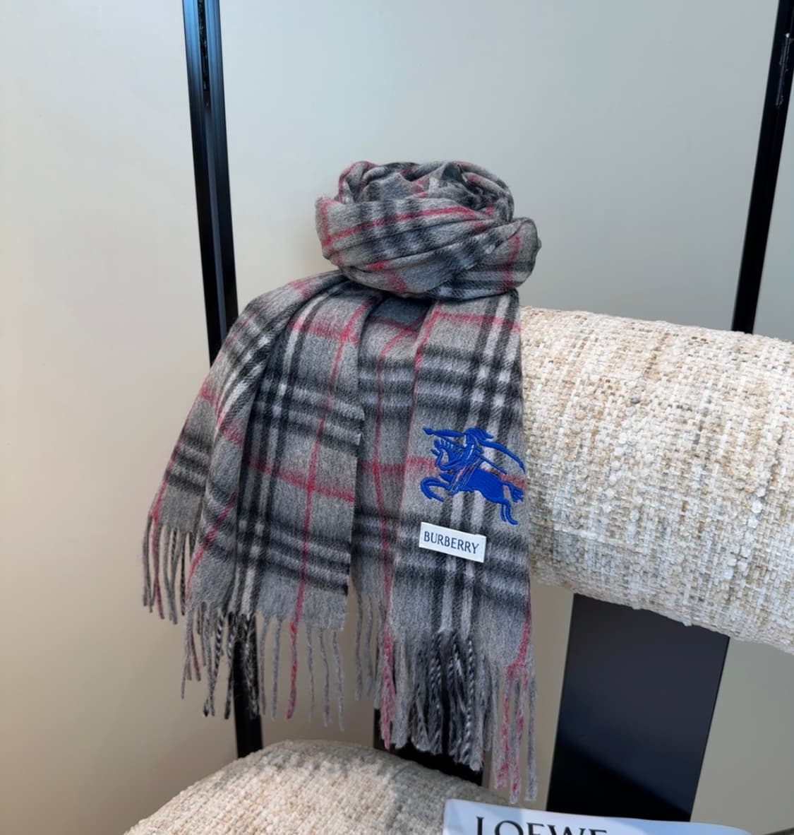 버버리 양면 머플러 램스울 100% 추동 단품
 상품이미지7