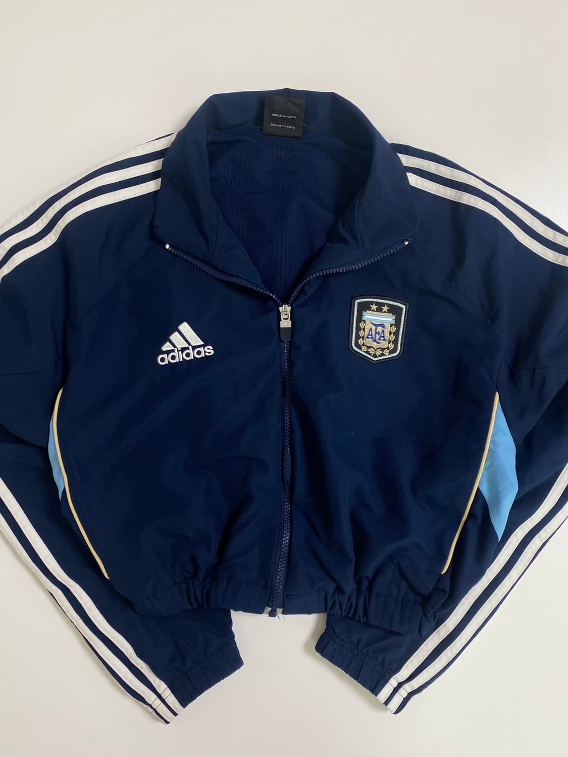 아디다스 아르헨티나 세미크롭 바람막이 상품이미지4