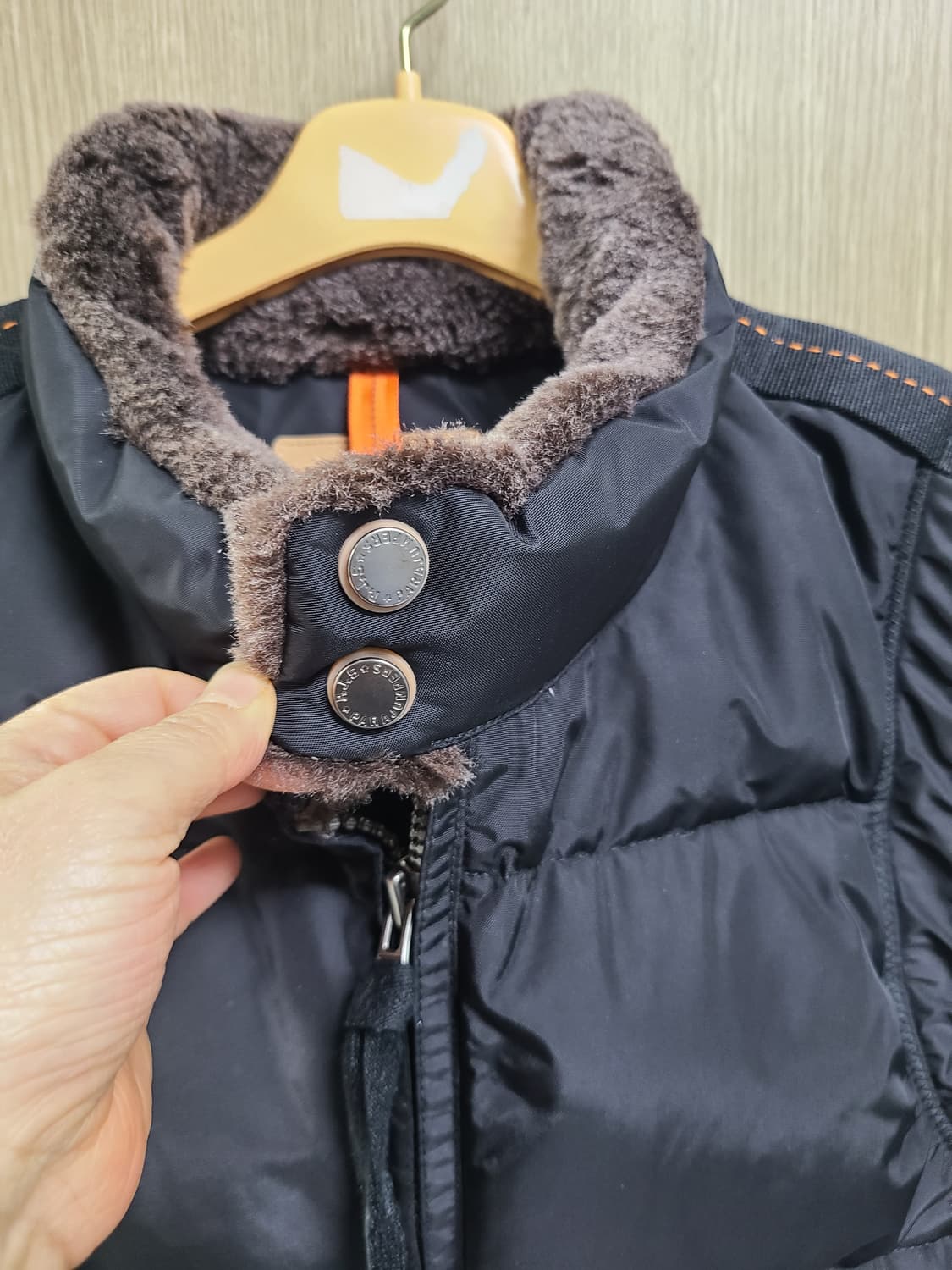 파라점퍼스 블랙 패딩 조끼 상품이미지2