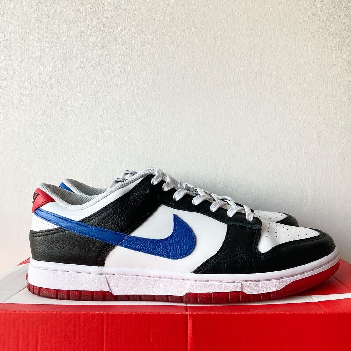 나이키 덩크 로우 SE ‘서울’ 상품이미지3