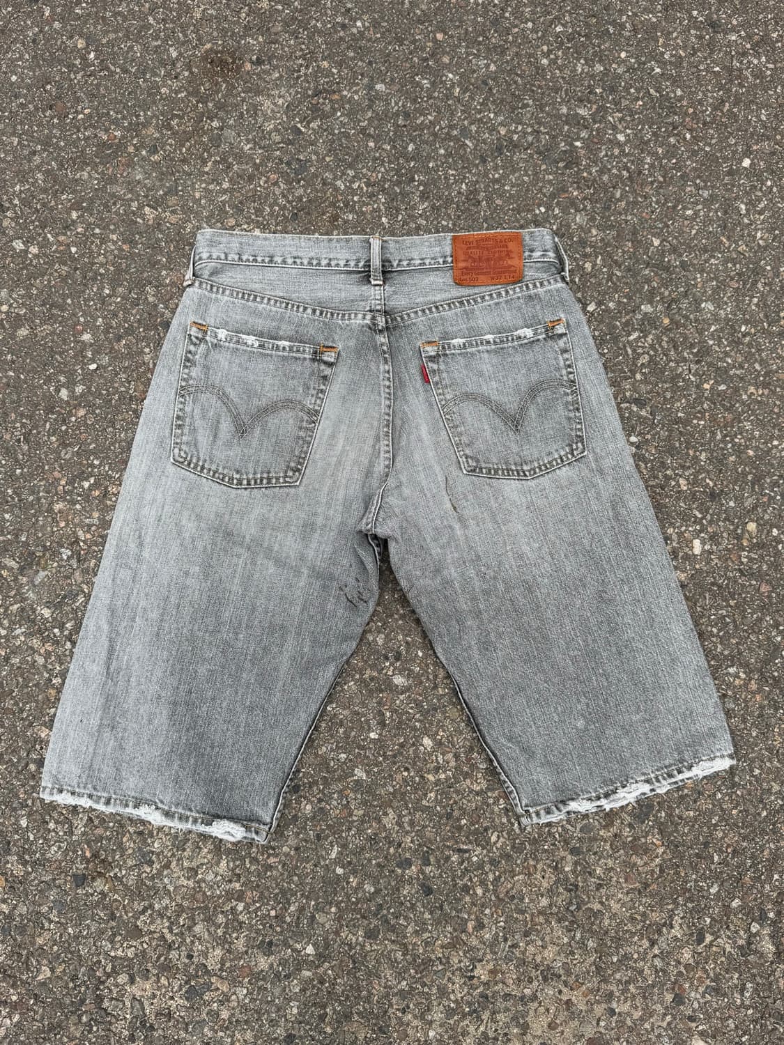 Levi’s 503 Grey Wash Denim Shorts 상품이미지5