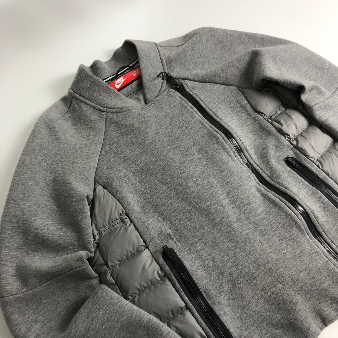 나이키 테크팩 에어로로프트 모토 점퍼 우먼L 상품이미지4