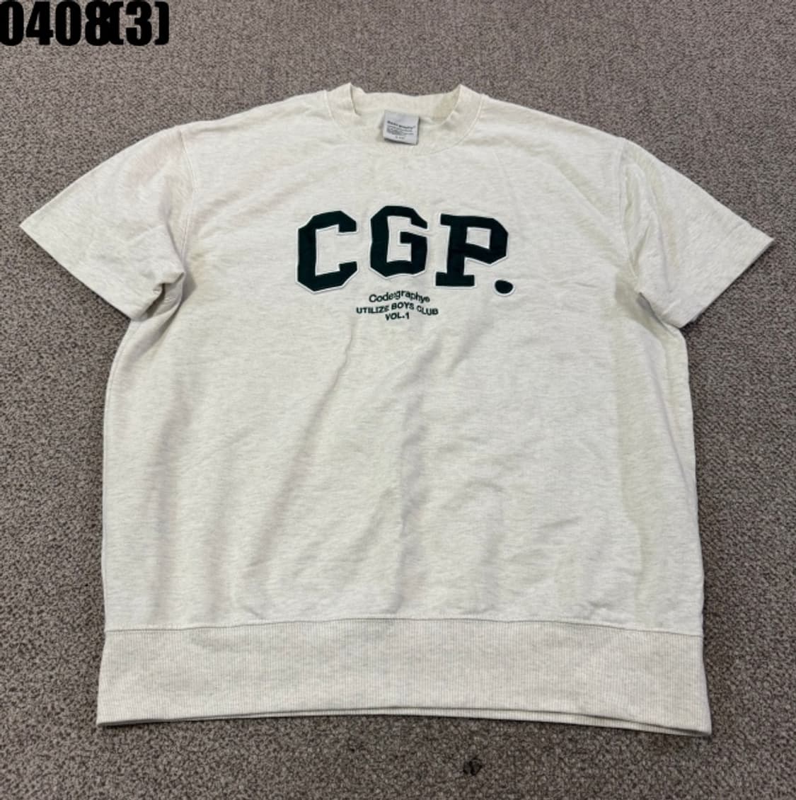 코드그라피 반팔 니트 상품이미지1