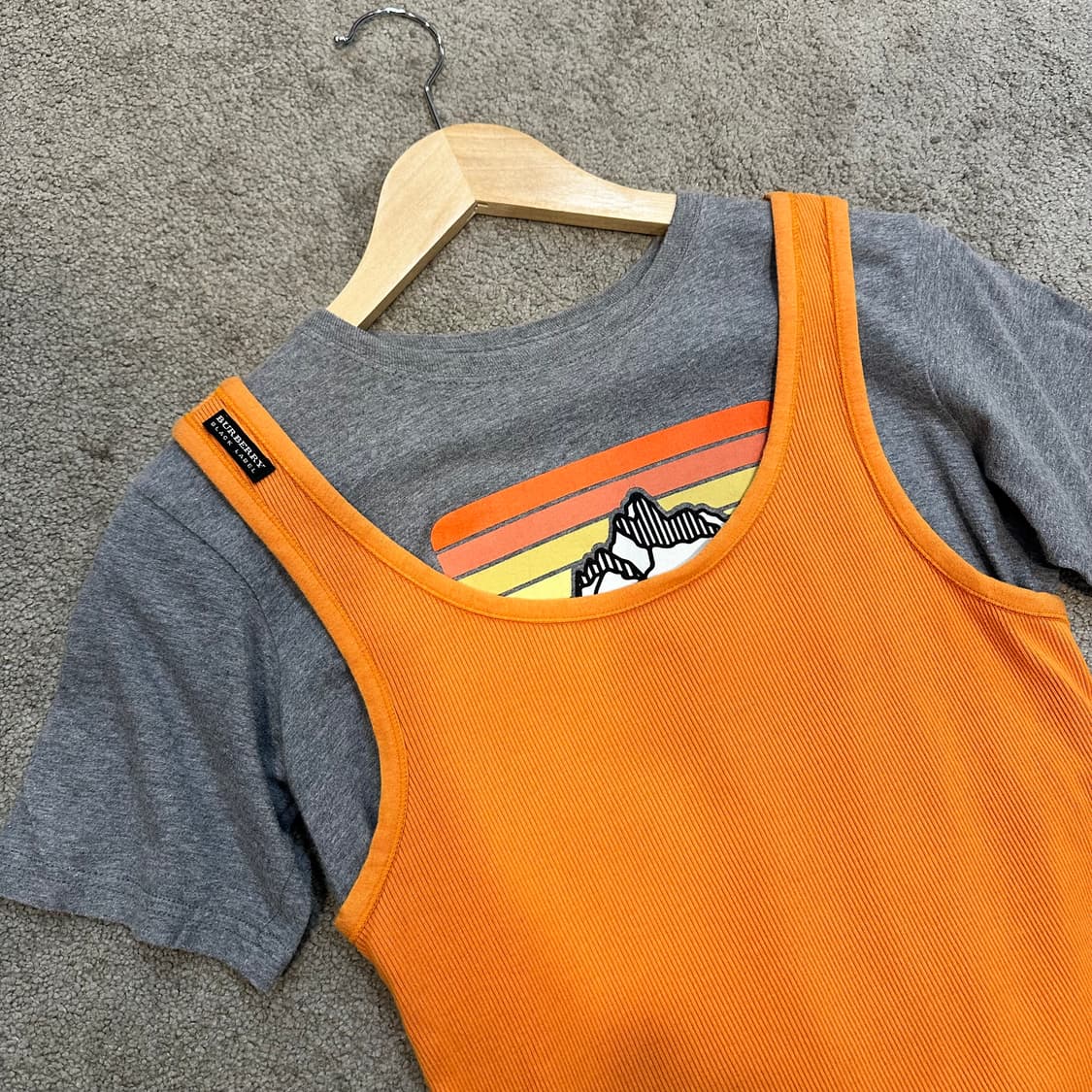 버버리 블랙라벨 오렌지 골지 탱크탑M 상품이미지1