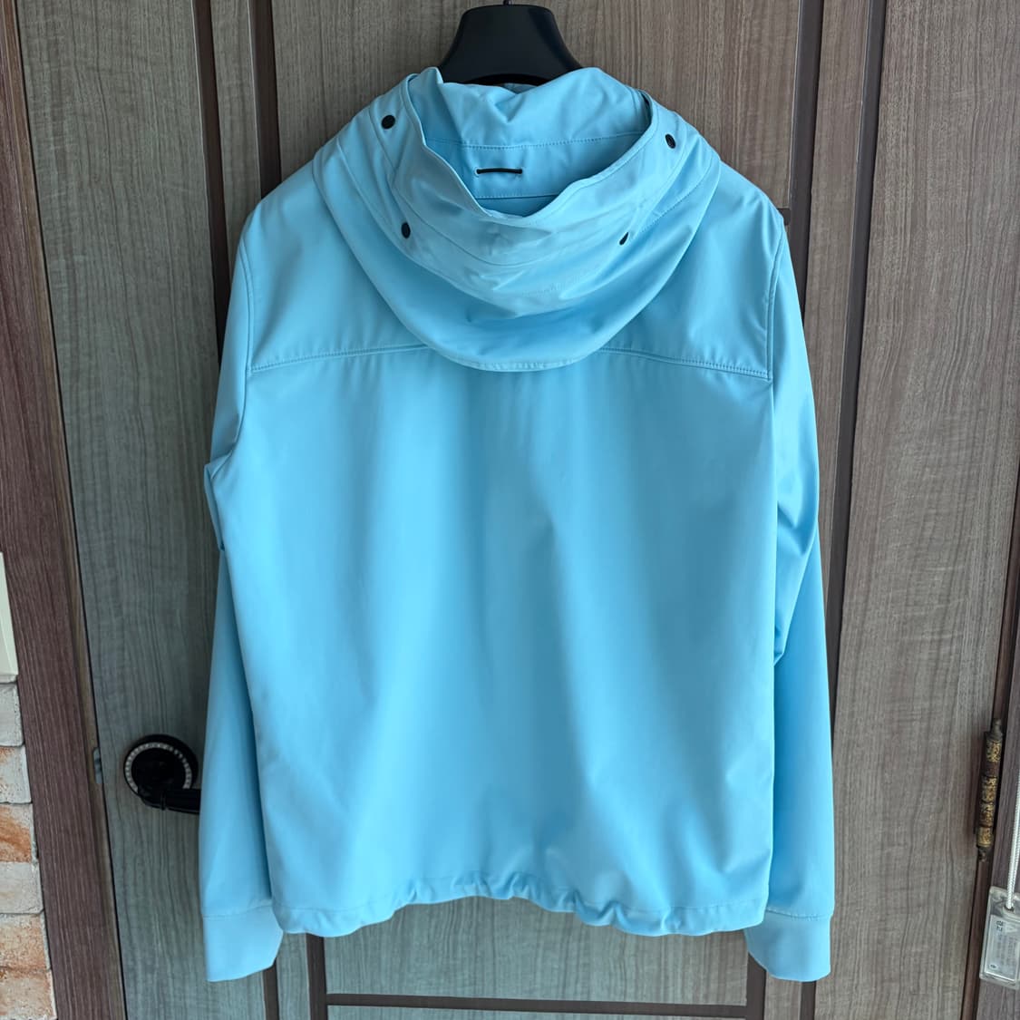 새상품(48)씨피컴퍼니 CP컴퍼니 고글 후드 쉘 자켓 스카이블루 상품이미지3