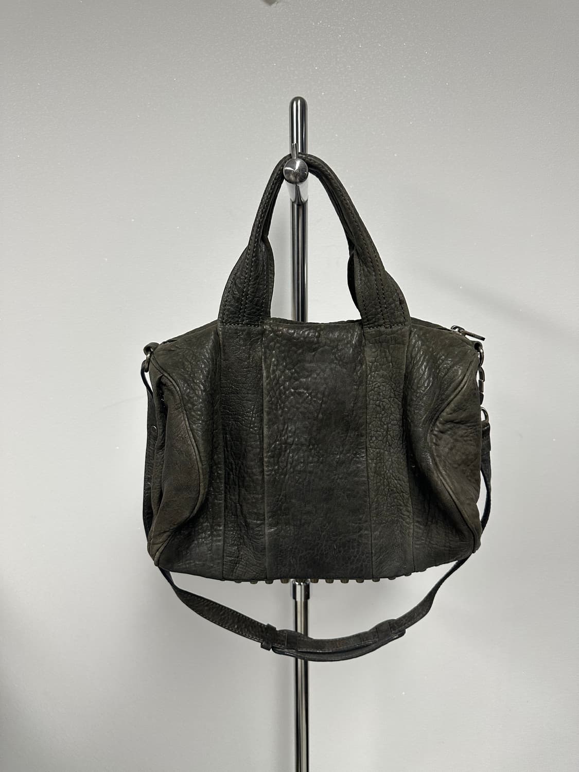 알렉산더 왕 레더 로코백 상품이미지2