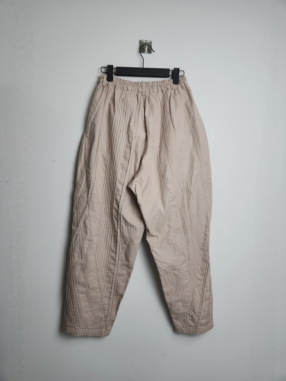 (yaccomaricard)핀턱 배기 팬츠 상품이미지8