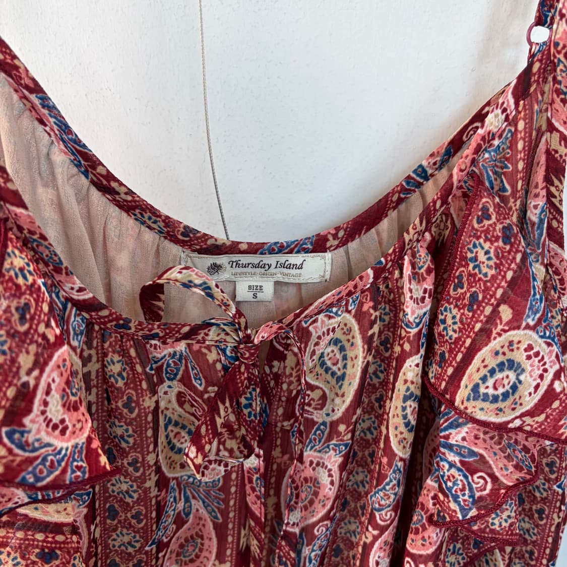 써스데이아일랜드 패턴 롱 원피스 끈나시 상품이미지2