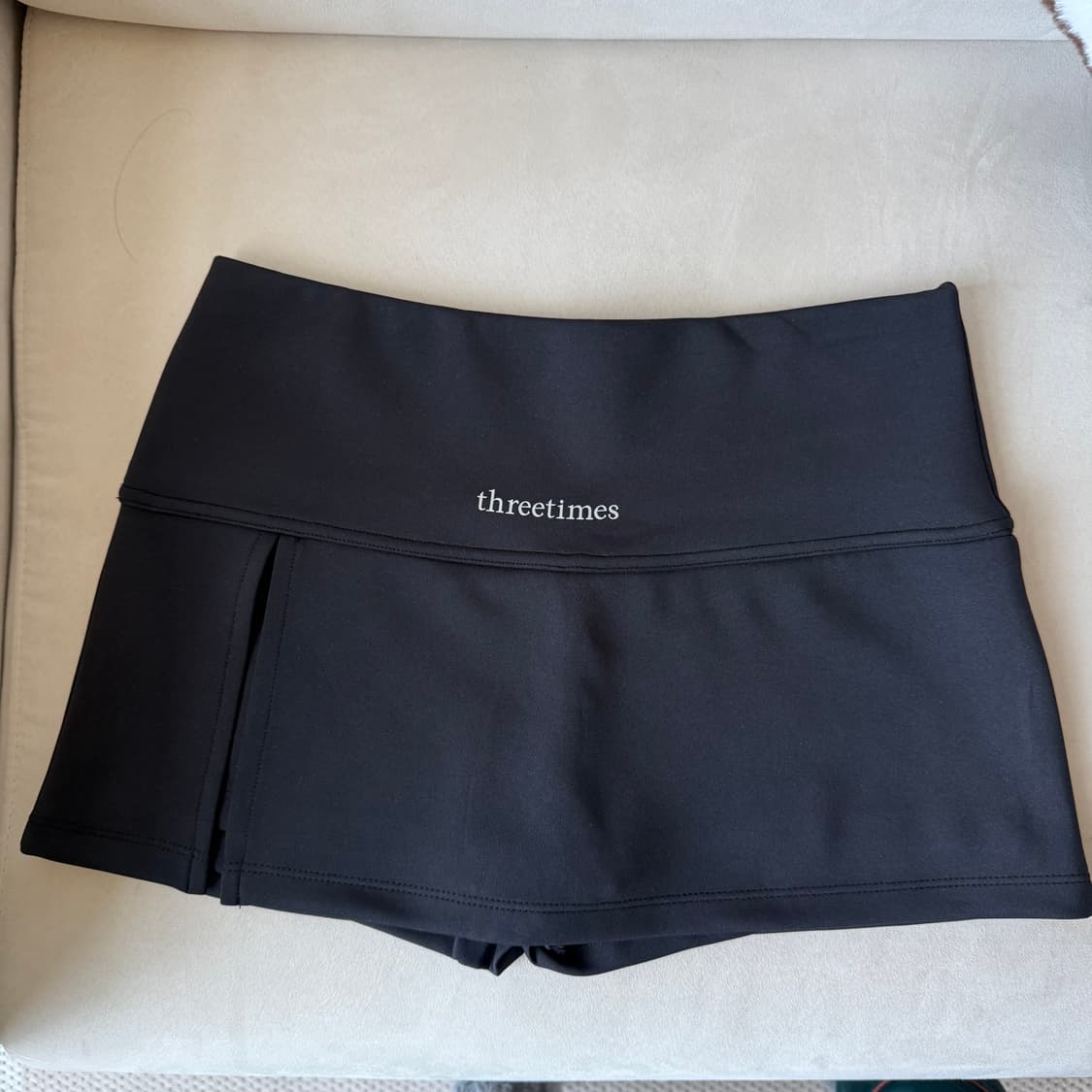 새제품) threetimes short skirt 상품이미지1