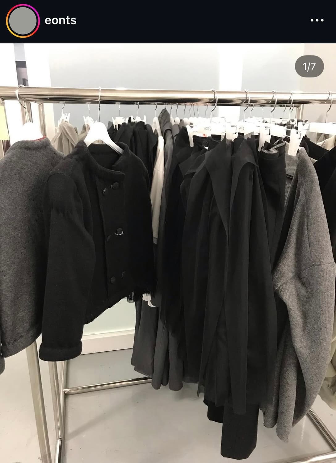 에옹쓰 Classic Aged Wool Cardigan_black 상품이미지2