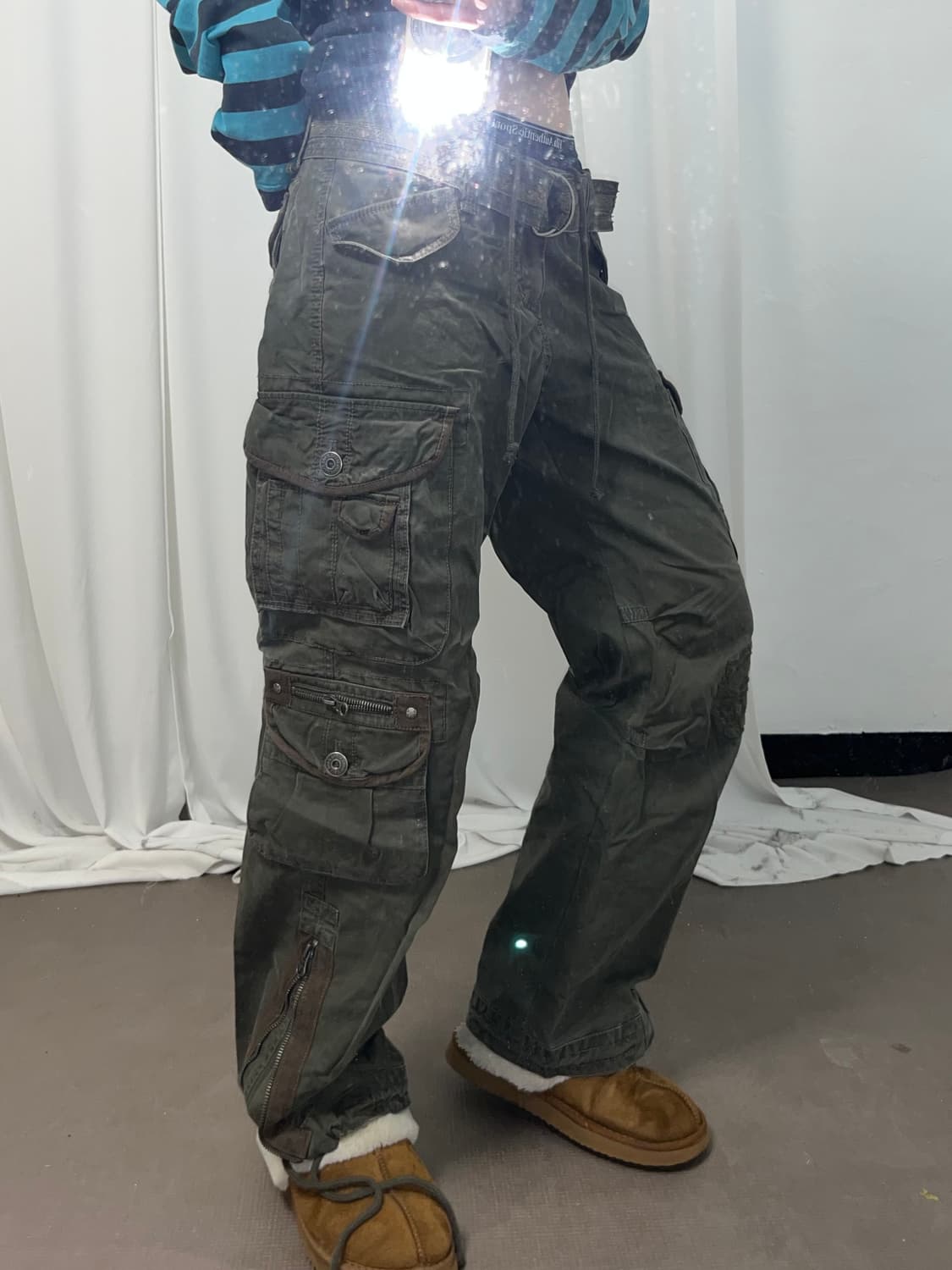 Y2K 자수 포인트 오버핏 카고 팬츠 상품이미지3