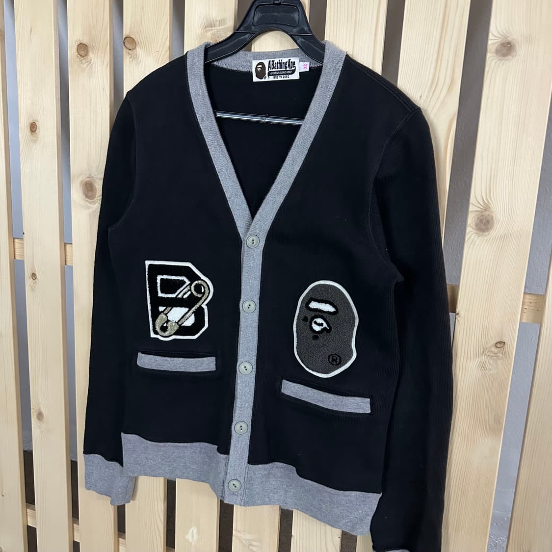 (XS) 베이프 블랙 니트 가디건 상품이미지2