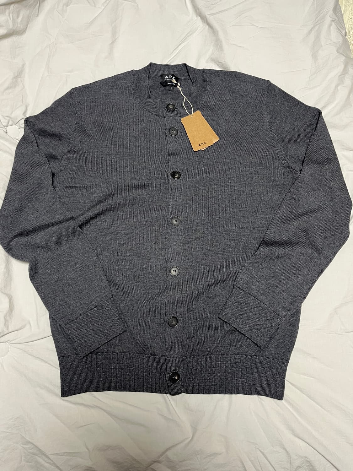 A.P.C 아페쎄 라운드넥 그레이 가디건 상품이미지2