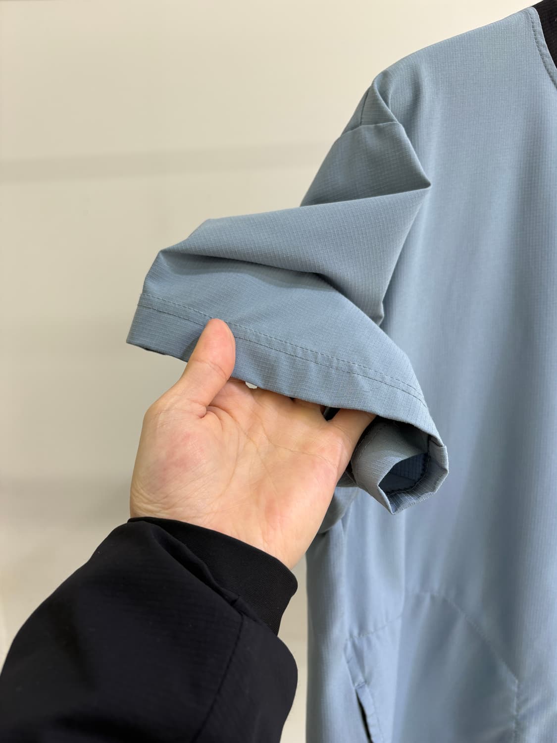 TRAVEL SHELL 반팔 티셔츠 상품이미지4