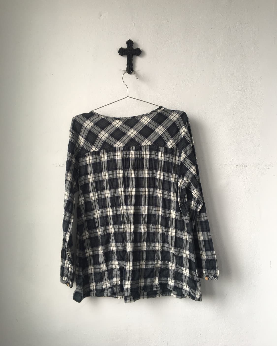 Crochet trimming check pattern blouse 상품이미지3