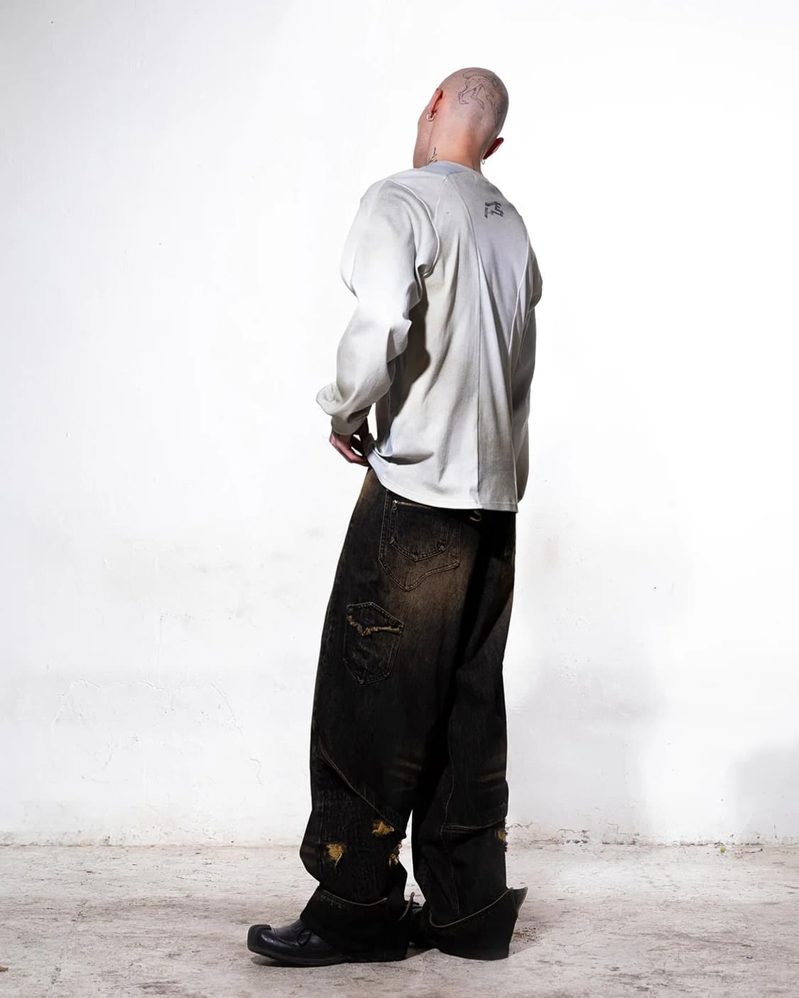 aesynctx faded longsleeve 새상품 상품이미지1