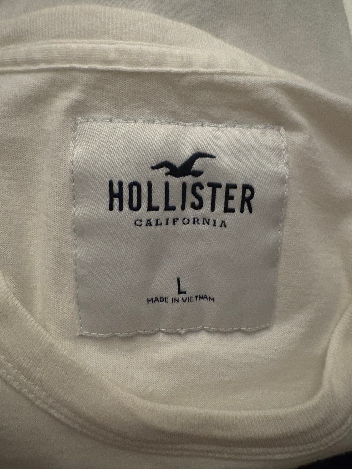 홀리스터 화이트 레드 블랙 빅로고 반팔티 상품이미지3