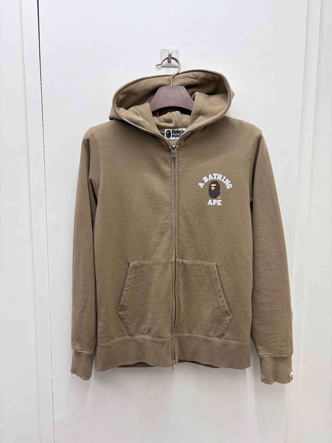 베이프 원포인트 투웨이 후드집업 상품이미지3