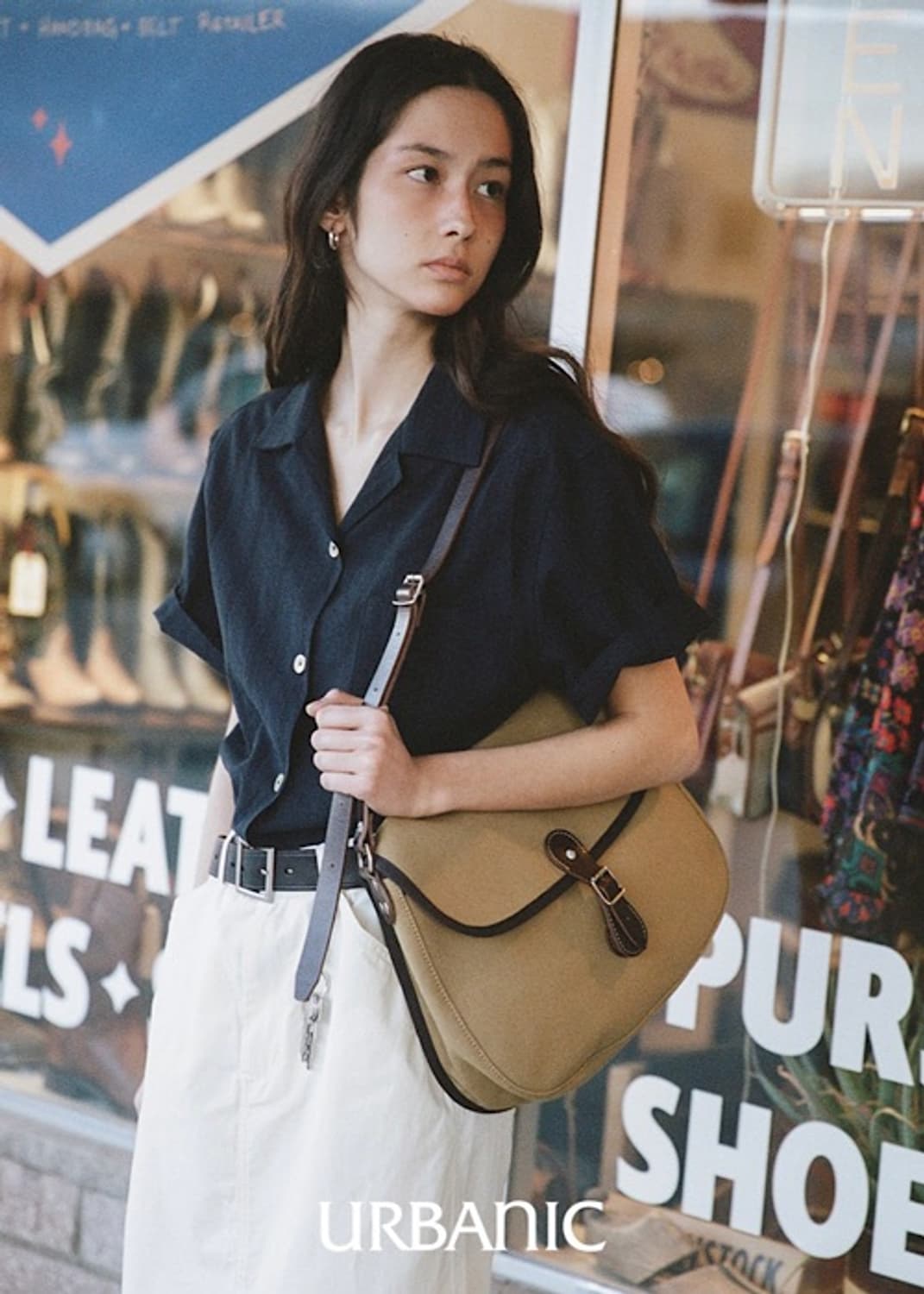 얼바닉 바퀘로 셔츠 네이비 상품이미지1