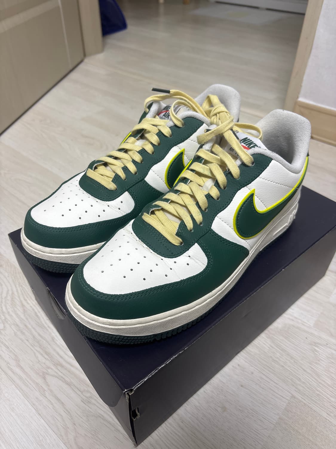 나이키 에어포스 1 ‘07 세일 노블그린 275 상품이미지1