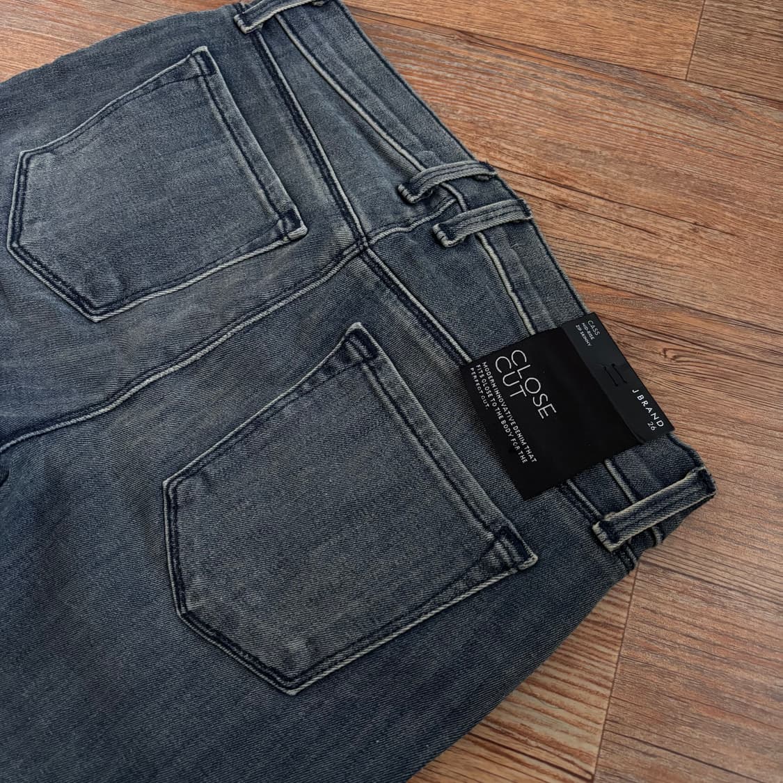 새제품 J 브랜드 지퍼 스키니진 25 슬림 데님 미국 수입 정품 상품이미지7