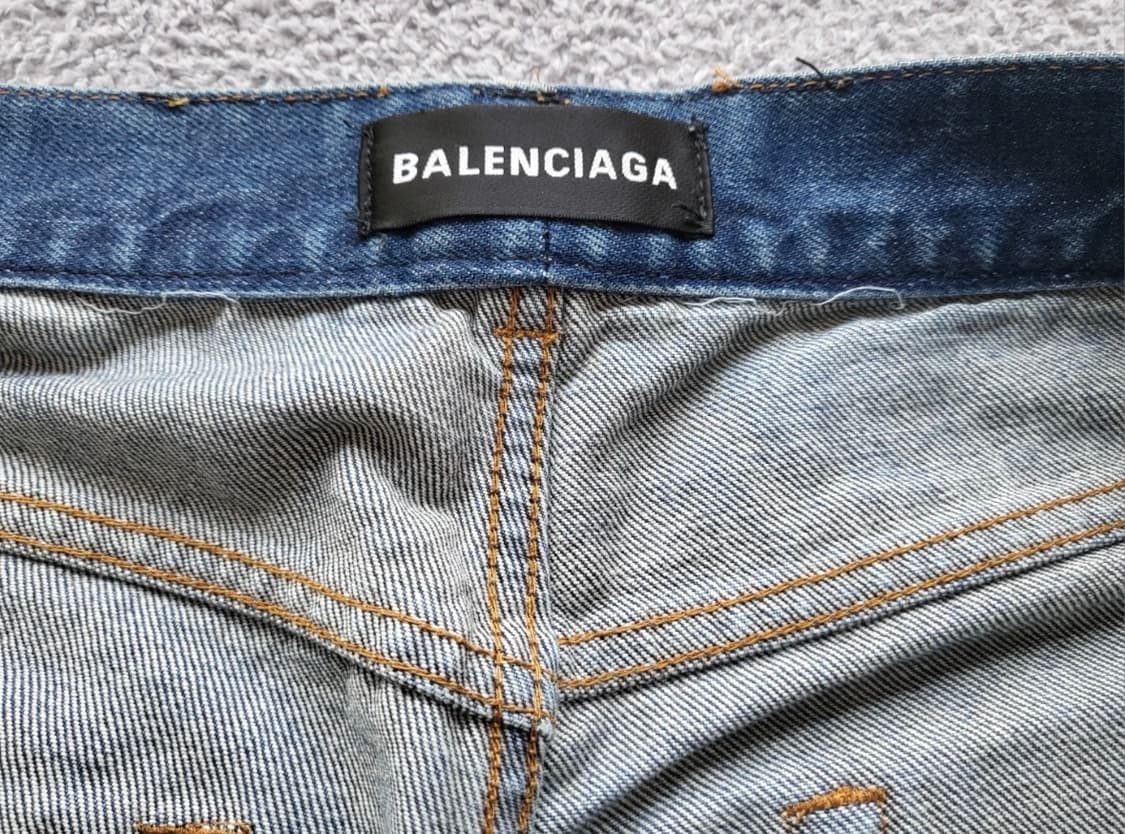 발렌시아가 18ss 컷오프 데님 숏팬츠 33 상품이미지2