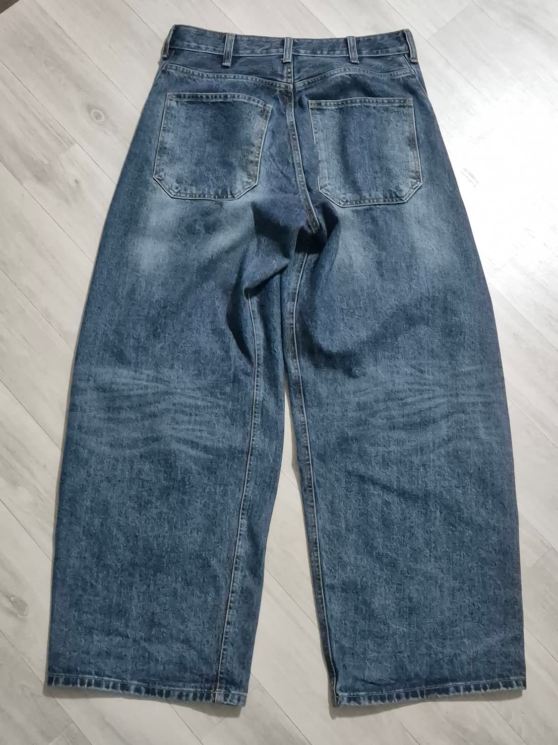 해칭룸 와이드커브진 워시드블루 3 상품이미지2